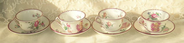 アンティーク雑貨 ＞  テーブルウエアー ＞ 薔薇のコーヒーカップ（ジアン社の陶器） ＞ ハンドペイントで、絵柄は一つずつ異なります。